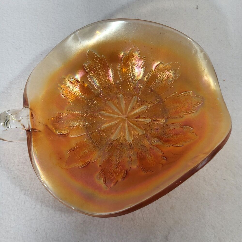 Vintage Dugan Carnival Glass Nappy Candy Dish Leaf Ray Pattern Marigold